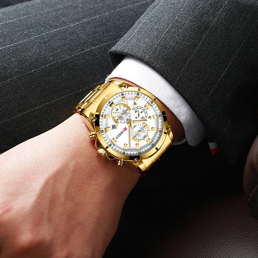 Montre homme Curren 8360 Pulseverse à mouvement quartz, cadran et bracelet en acier doré, style luxe